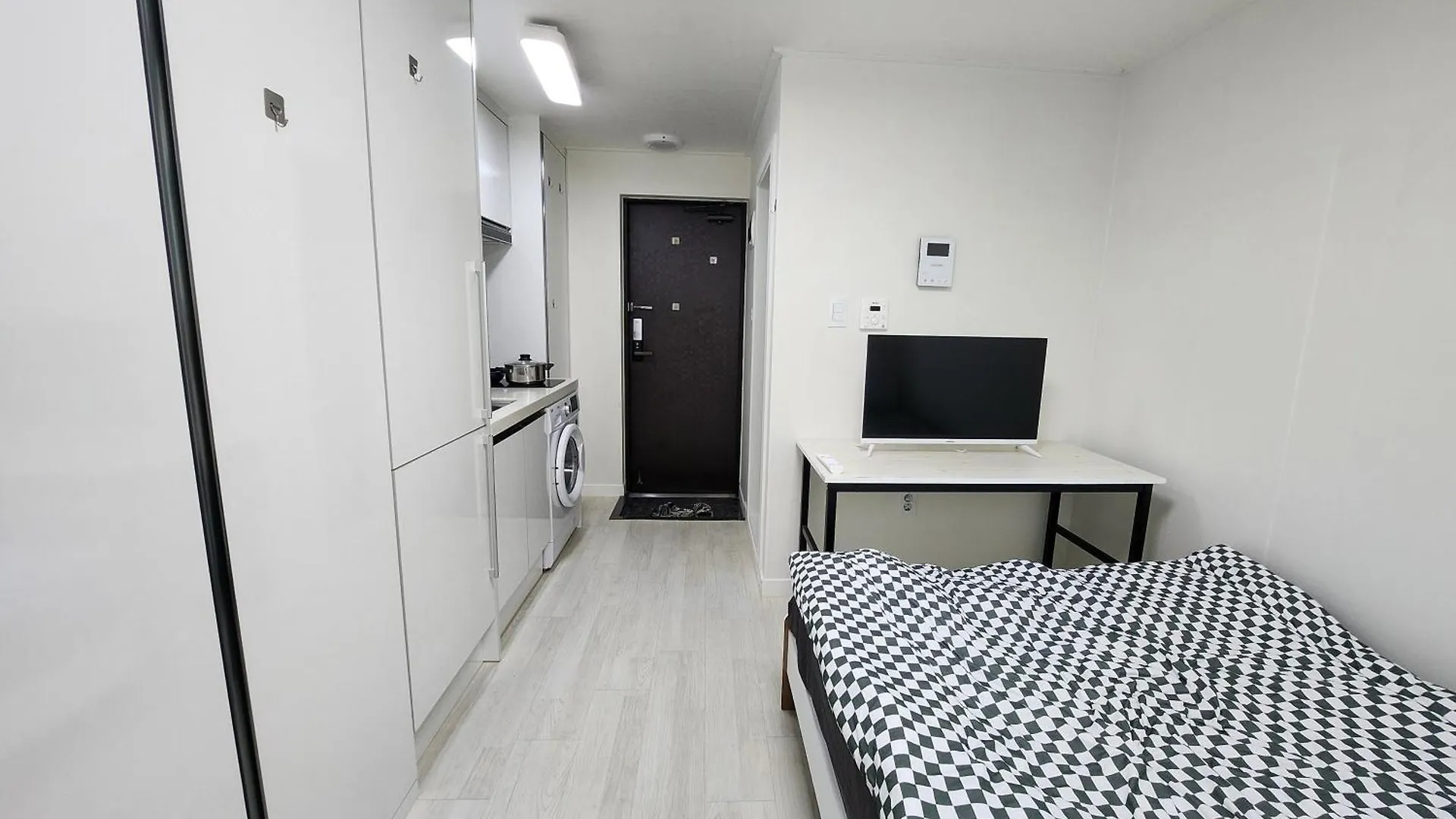 Apartment Cozy Accommodation Near Soongsil University Station Seoul